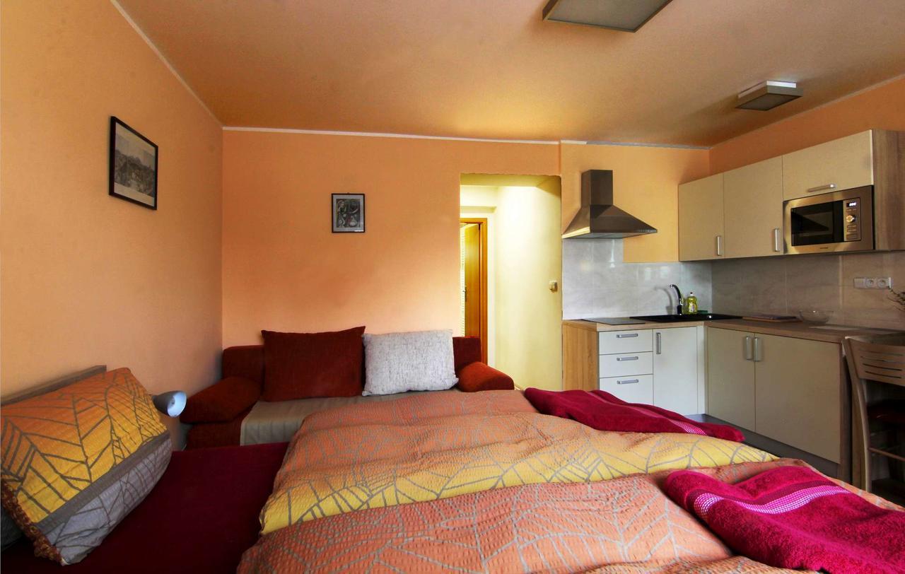 Pension Zeleny Strom Mikulov Dış mekan fotoğraf